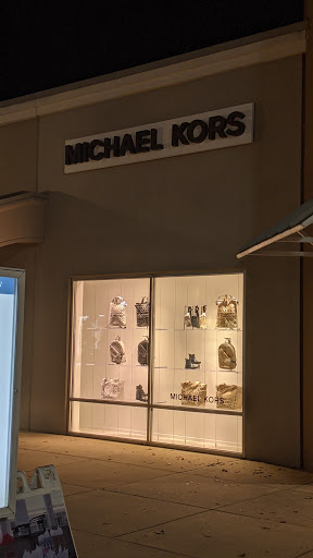 Fashion Accessories Store «Michael Kors», reviews and photos, 200-495 Bass Pro Dr, Pearl, MS 39208, USA