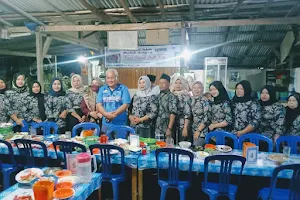 WARUNG TIWUL BU ISTI image