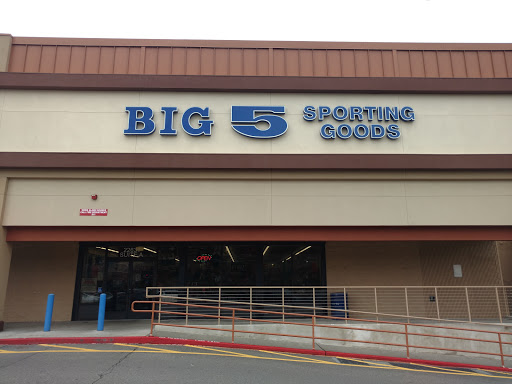 Sporting Goods Store «Big 5 Sporting Goods», reviews and photos, 22631 Bothell Everett Hwy a, Bothell, WA 98021, USA