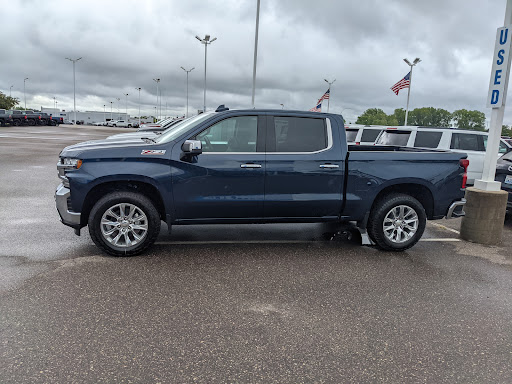 Car Dealer «Forest Lake Chevrolet Cadillac», reviews and photos, 533 19th St SW, Forest Lake, MN 55025, USA