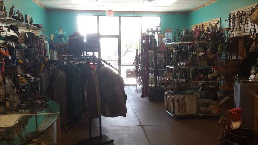 Western Apparel Store «DosCowgirls Horse Tack And Western store», reviews and photos, 18530 E San Tan Blvd, Queen Creek, AZ 85142, USA