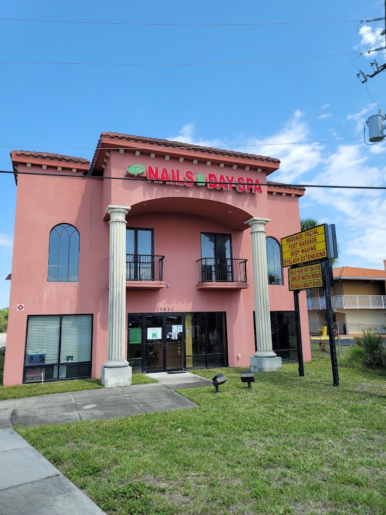 Venus Nails and Day Spa 32817