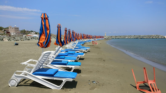 Kato Pyrgos beach
