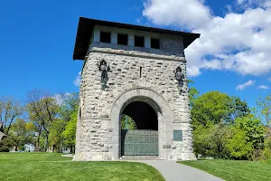 Washington's Headquarters State Historic Site image