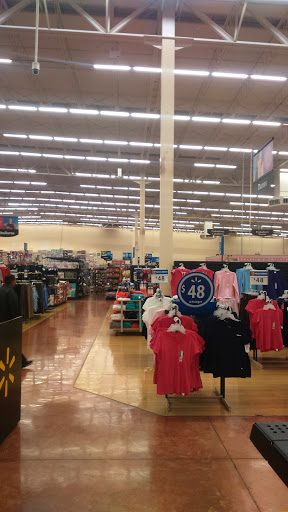 Walmart Polígono