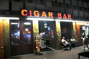 Don Leoncio Cigars Bar image