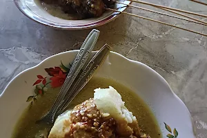 Rm Sate Ayam Kampung & Lontong Sayur Mb@ Soem image