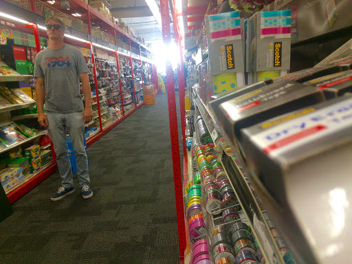 Office Supply Store «Staples», reviews and photos, 6450 Sunset Blvd, Hollywood, CA 90028, USA