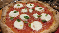 Pizza du Restaurant italien La Trattoria Del Sud Da Vincenzo à Marseille - n°12
