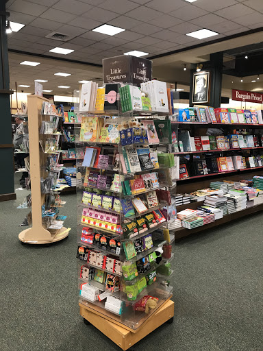 Book Store «Barnes & Noble», reviews and photos, 7881 Edinger Ave, Huntington Beach, CA 92647, USA