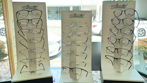 Optometrist «Eyeglass Emporium», reviews and photos, 552 Arthur Godfrey Rd, Miami Beach, FL 33140, USA