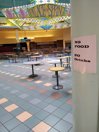 Outlet Mall «St. Louis Outlet Mall», reviews and photos, 5555 St.Louis Mills Blvd, Hazelwood, MO 63042, USA