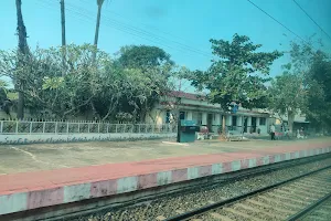 Tumsar Railway Station image