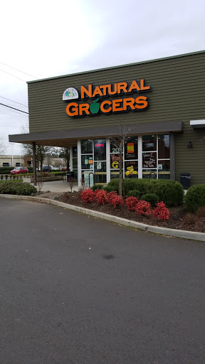 Natural Grocers, 201 Coburg Rd, Eugene, OR 97401, USA, 