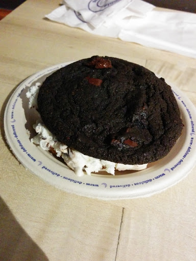 Cookie Shop «Insomnia Cookies», reviews and photos, 2209 N High St, Columbus, OH 43201, USA