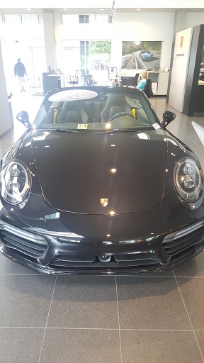 Porsche Dealer «Porsche of Tysons Corner», reviews and photos, 8601 Westwood Center Dr, Vienna, VA 22182, USA