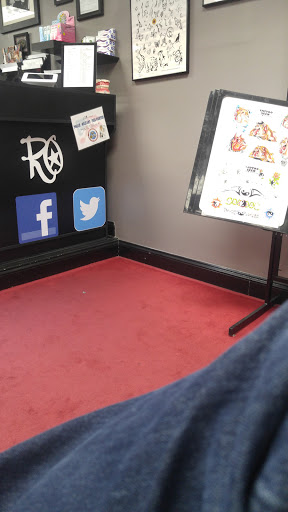 Tattoo Shop «Red Octopus Tattoos & Body Piercings», reviews and photos, 7465 Annapolis Rd, Hyattsville, MD 20784, USA