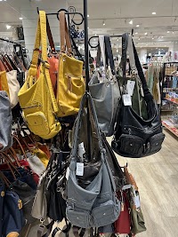 ドゥーサックス稲沢アピタ