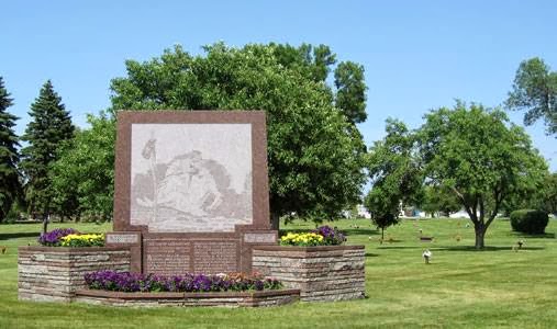 Funeral Home «Glen Haven Memorial Gardens», reviews and photos, 5125 W Broadway Ave, Crystal, MN 55429, USA