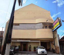 Hotel Pakuning photo