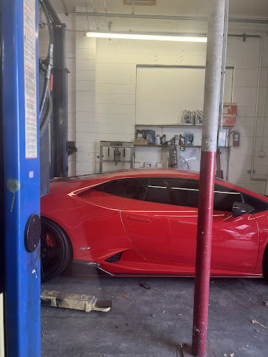 Used Car Dealer «Certified Luxury Auto», reviews and photos, 1005 N Scottsdale Rd, Scottsdale, AZ 85257, USA