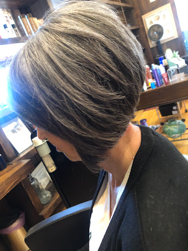 Hair Salon «Salt Air Beauty & Hair Care», reviews and photos, 200 Reid Ave, Port St Joe, FL 32456, USA