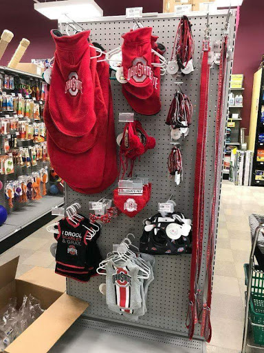 Pet Store «Petland», reviews and photos, 1514 Stonecreek Dr, Pickerington, OH 43147, USA