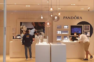 Boutique PANDORA image