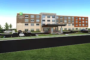 Holiday Inn Express & Suites North Fremont, an IHG Hotel image