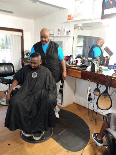 Barber Shop «Ok Barbershop», reviews and photos, 539 Washington St, New Smyrna Beach, FL 32168, USA