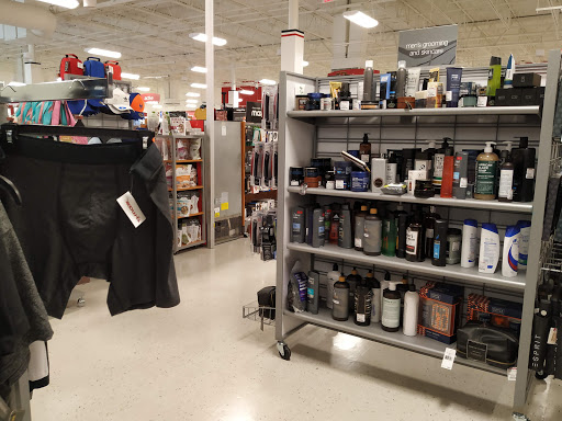 Department Store «T.J. Maxx», reviews and photos, 124 Danbury Rd, New Milford, CT 06776, USA