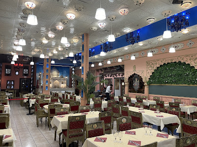Restaurant Lal Qila Bollywood à Créteil