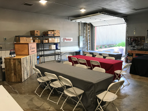 Bar «b² Taphouse», reviews and photos, 4336 Commercial St SE #150, Salem, OR 97302, USA