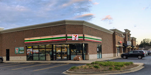 7-Eleven, 41110 Hayes Rd, Charter Twp of Clinton, MI 48038, USA, 