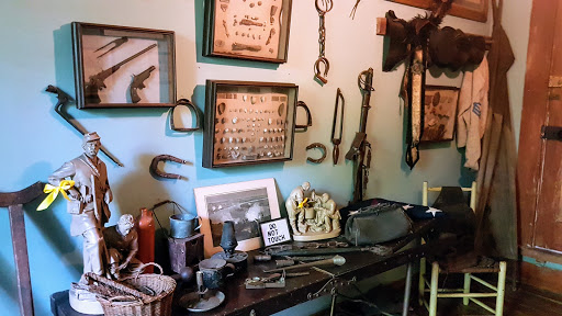 Tourist Attraction «McRaven Tour Home», reviews and photos, 1445 Harrison St, Vicksburg, MS 39180, USA