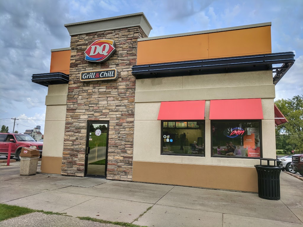 Dairy Queen Grill & Chill 56537