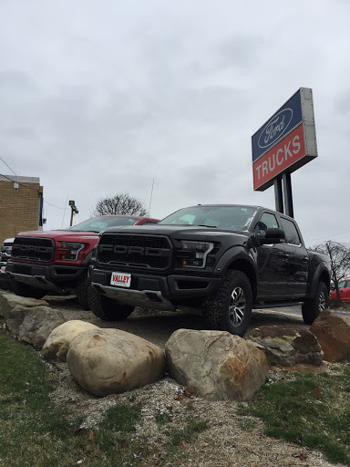 Ford Dealer «Valley Ford Truck», reviews and photos, 5715 Canal Rd, Cleveland, OH 44125, USA