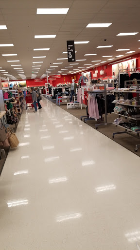 Department Store «Target», reviews and photos, 100 Grand Hill Pl, Holly Springs, NC 27540, USA