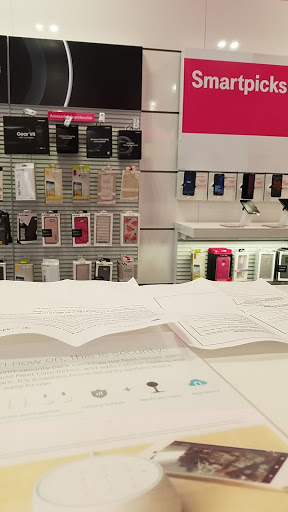 T-Mobile image