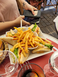 Club sandwich du Restaurant français Au Père Tranquille à Paris - n°5