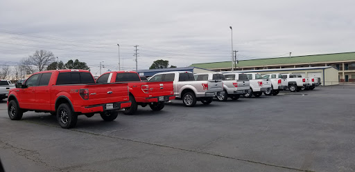Used Car Dealer «Gowen Wholesale Auto», reviews and photos, 1900 N Locust Ave, Lawrenceburg, TN 38464, USA