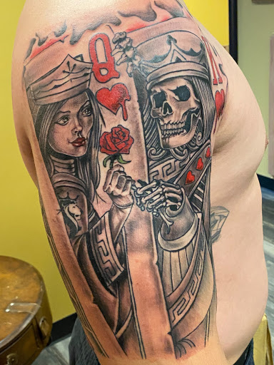 Explore beautiful flower tattoo ideas, creative tattoo ideas in Warner Robins, available at Untold Pain Tattoo Studio