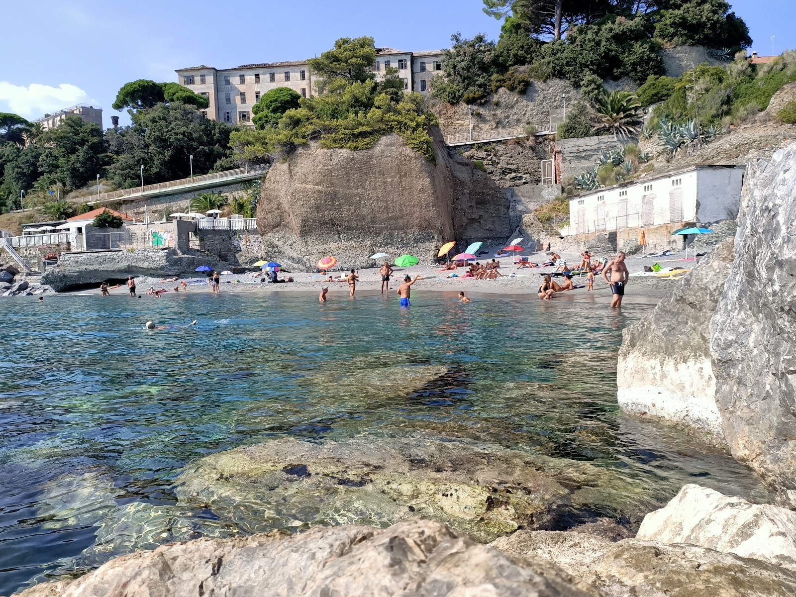 Foto av Spiaggia Libera Comunale med små multi -vikar