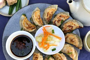 MoMo's Dumplings (Jade House) Chinese Restaurant image