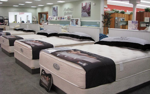 Appliance Store «Famous Tate Appliance & Bedding Centers», reviews and photos, 1015 E Brandon Blvd, Brandon, FL 33511, USA