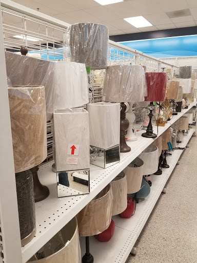 Clothing Store «Burlington Coat Factory», reviews and photos, 1055 S Main St, Manteca, CA 95337, USA