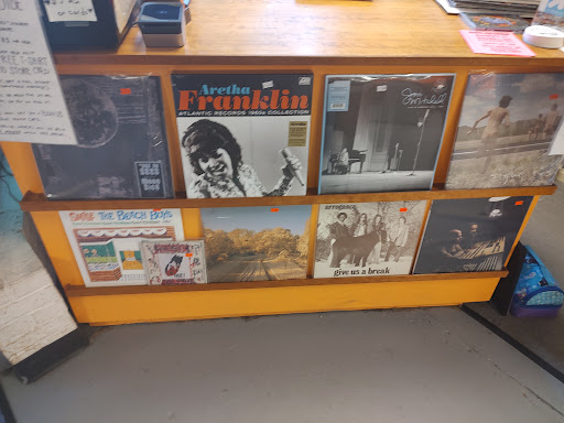 Used Book Store «Nice Price Books», reviews and photos, 3106 Hillsborough St, Raleigh, NC 27607, USA