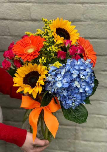 Florist «The Flower Girl», reviews and photos, 108 S 5th St, Middletown, IN 47356, USA