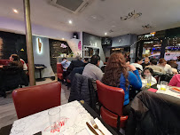 Atmosphère du Restaurant péruvien Asu Mare à Paris - n°5