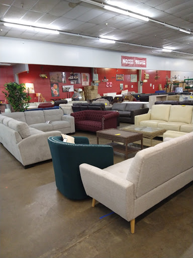 Discount Store «Liquidators Discount Center», reviews and photos, 4224 W Indian School Rd, Phoenix, AZ 85019, USA